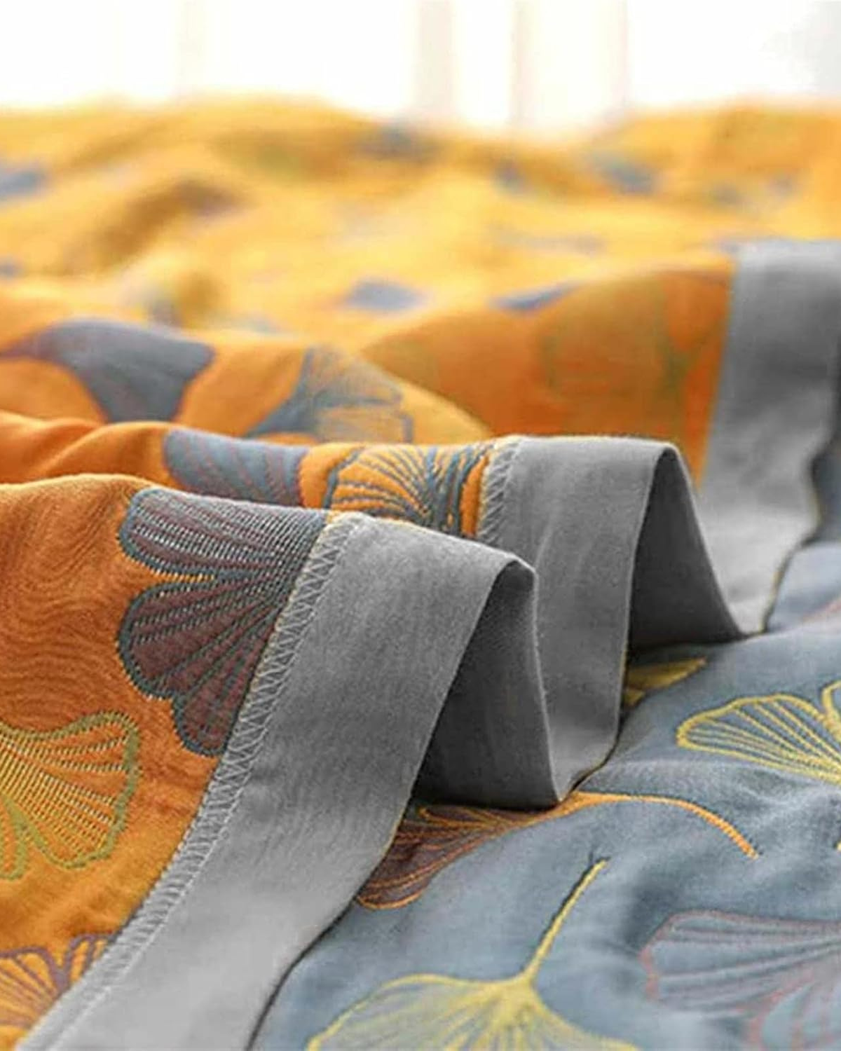 Aurielle – Luxe Cotton Throw with Refined Leaf Pattern for Warmth and Style