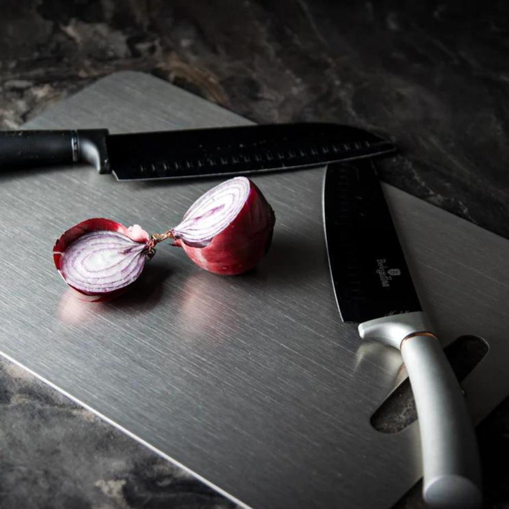 SteelEdge – Hygienic Stainless Steel Cutting Board for Sustainable Kitchen Work