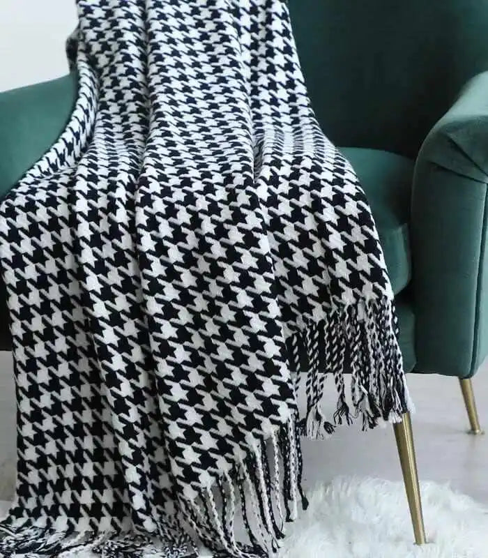 Étoile Noir – Luxury Houndstooth Plaid with Timeless Elegance