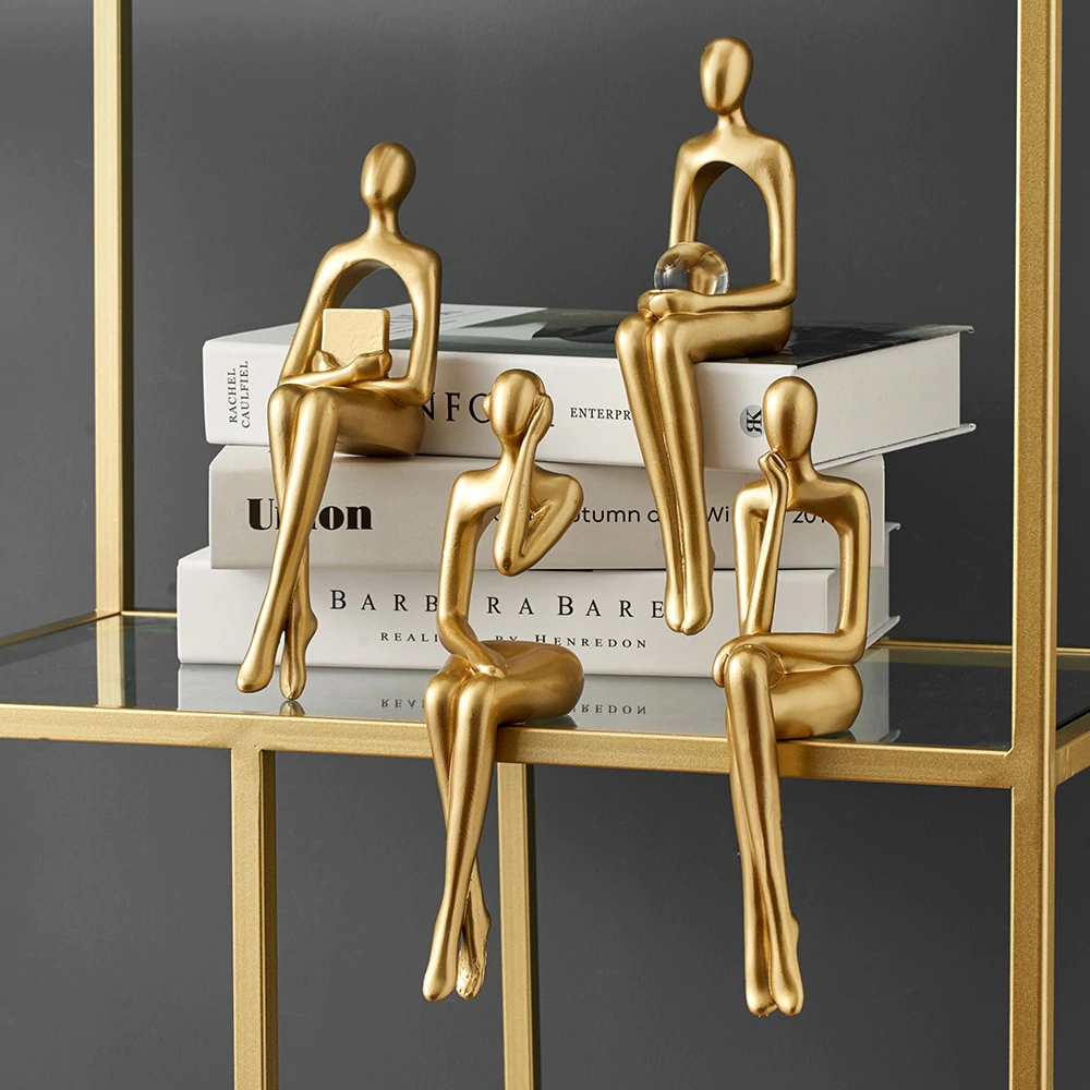 DecoraForm – Abstract Bookshelf Figures with Artistic Appearance