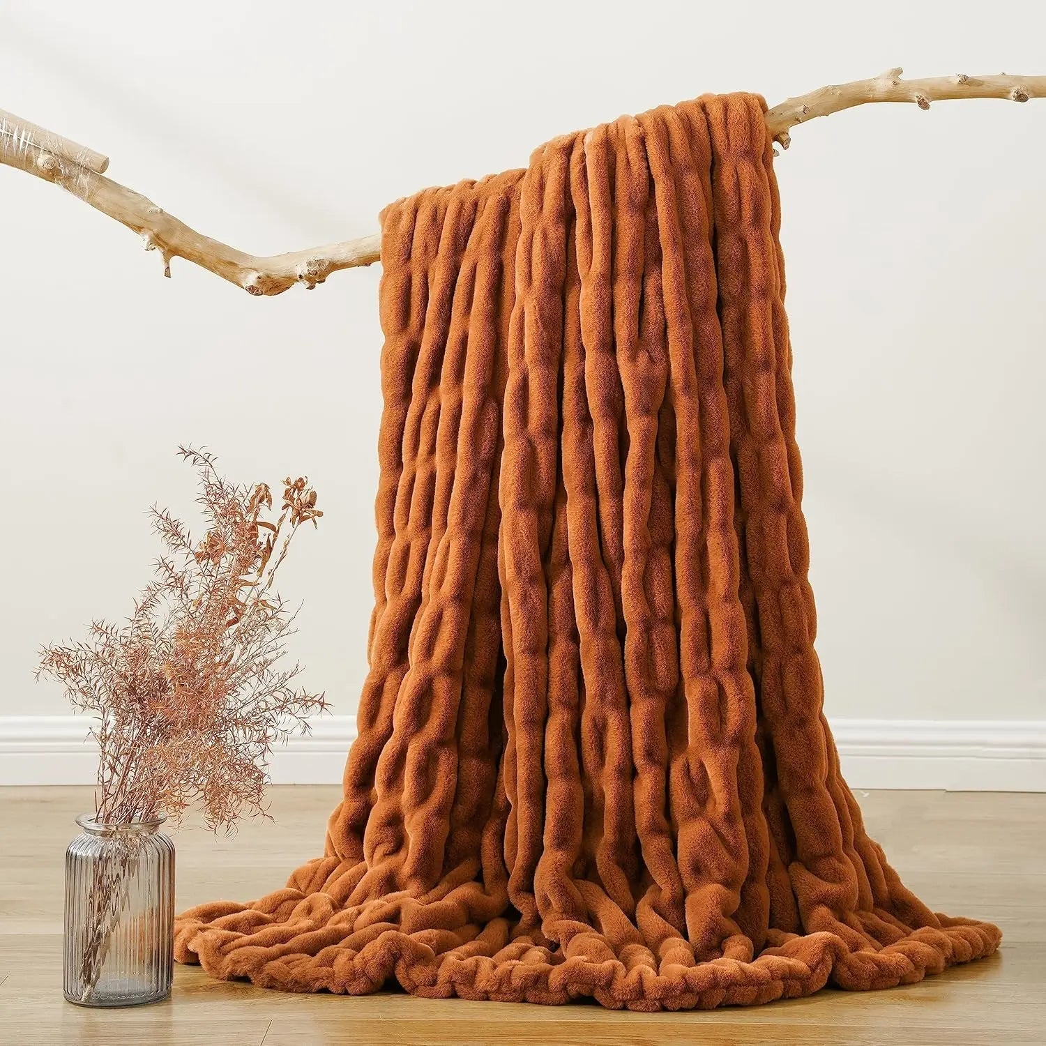Plaid en fausse fourrure pelucheux avec design 3D côtelé réversible pour canapé