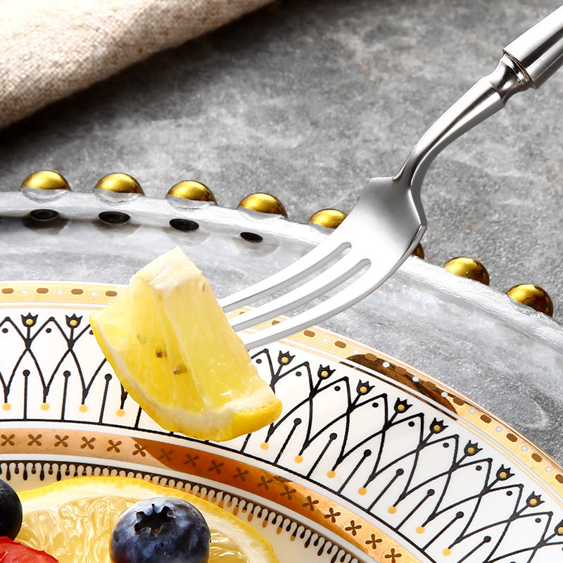 SerenaGlow – Luxury Cutlery Set with Refined Design
