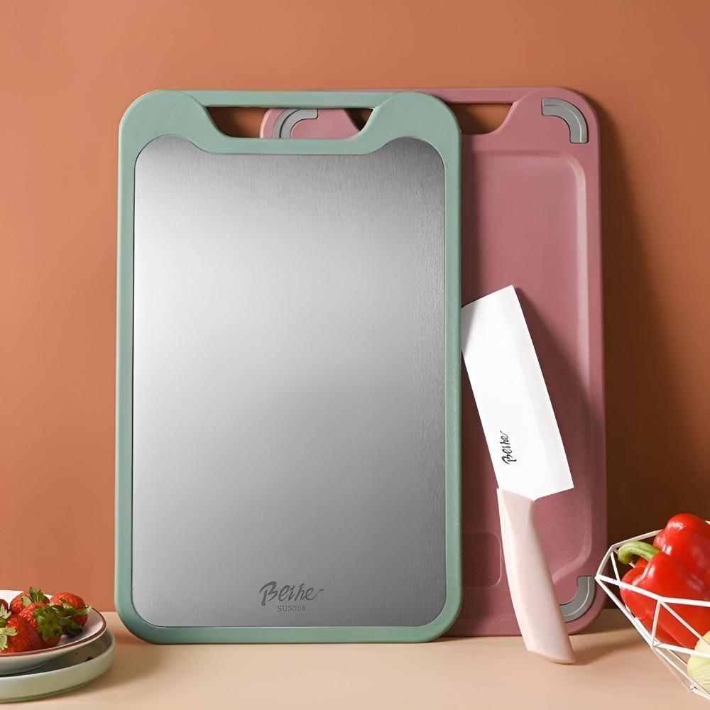 ChefSteel – Double-Sided Stainless Steel Cutting Board with Antibacterial Surface and Integrated Garlic Grater