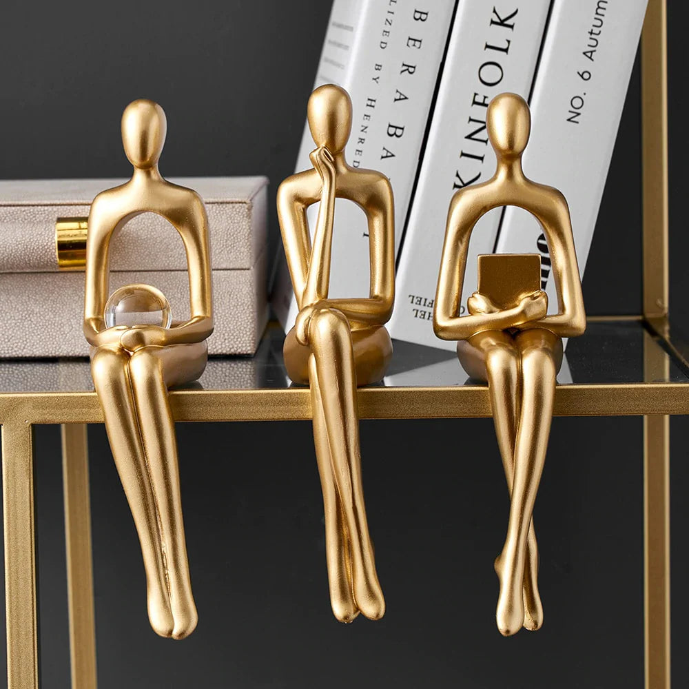 DecoraForm – Abstract Bookshelf Figures with Artistic Appearance