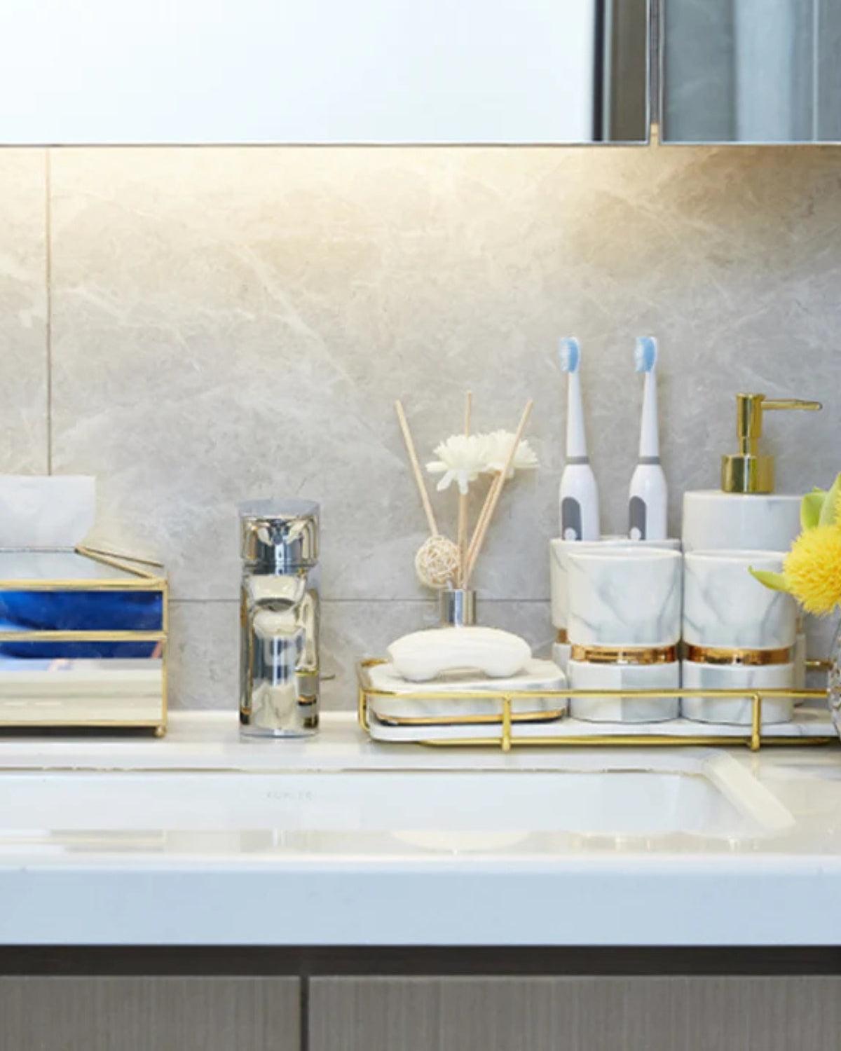 The Marble Elegance – Luxury Marble Bathroom Set with Golden Accents (6-piece)