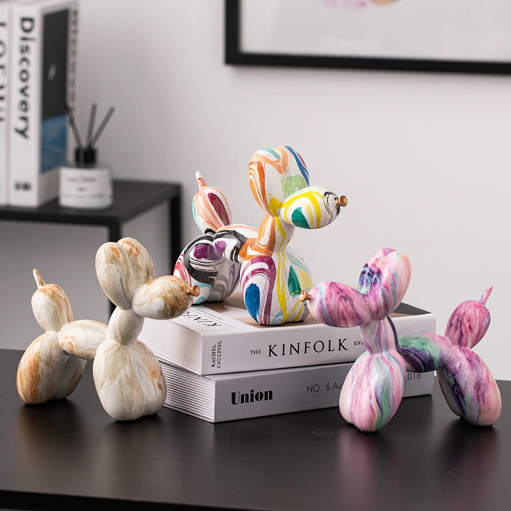 GraffiLuxe – Unique Abstract Statuette with Artistic Flair