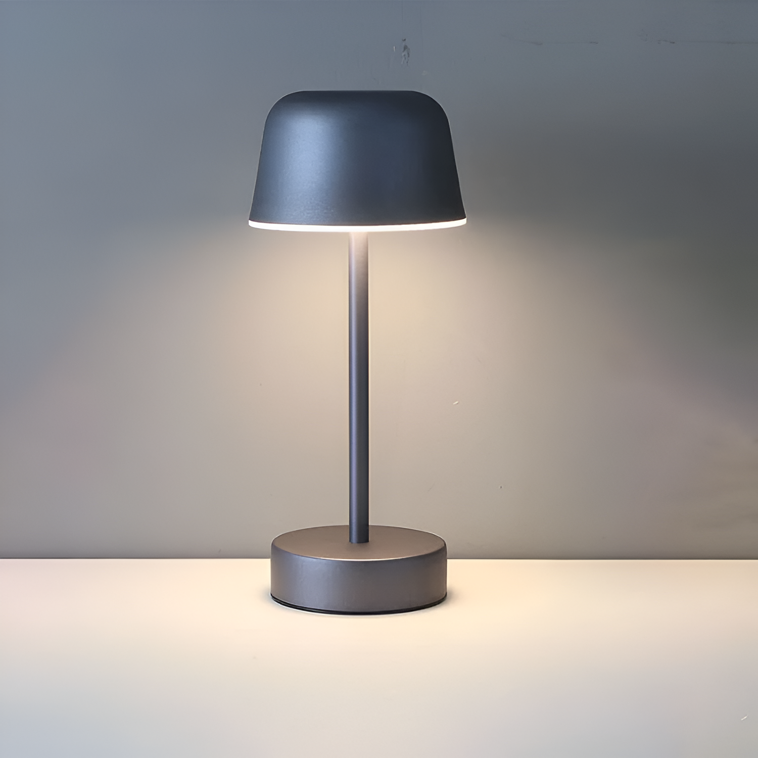 Kleurrijke Retro LED Tafellamp – Kabelloos en USB-oplaadbaar