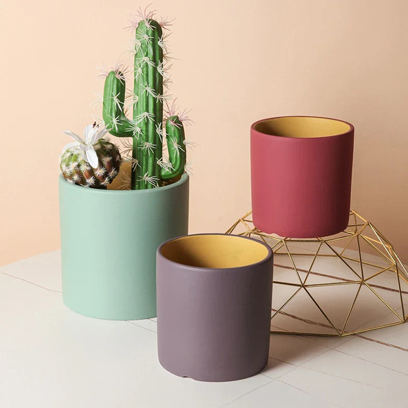 VividSphere – Luxury Round Ceramic Flower Pot with Hand-Glazed Elegance