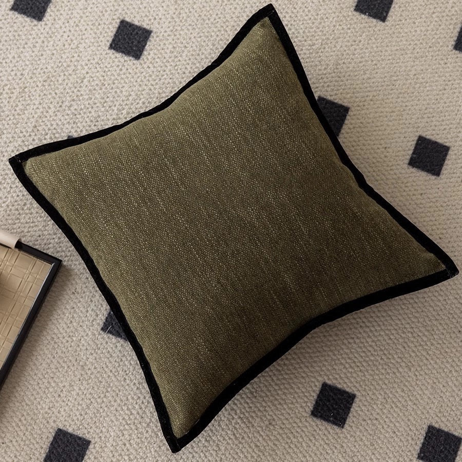 Housse de coussin décorative rétro française avec liseré noir et texture jacquard