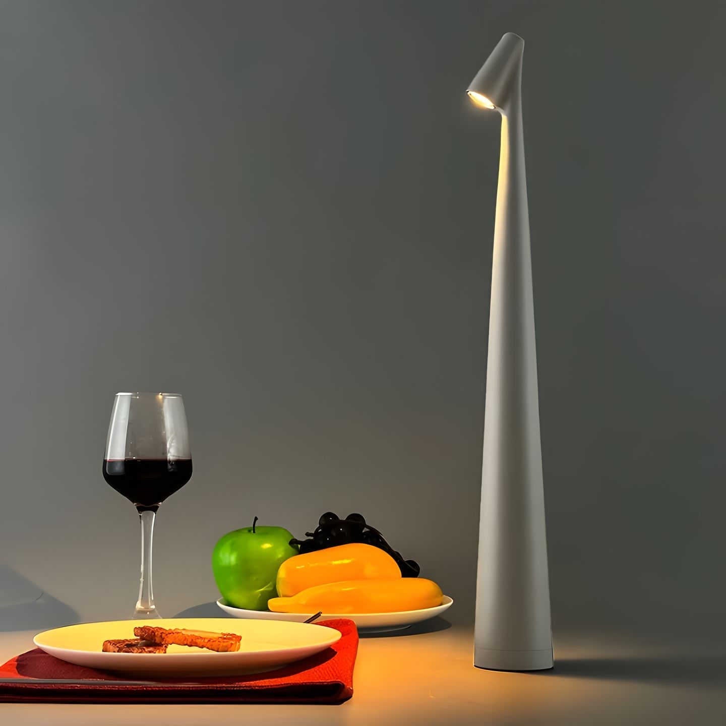 LumiSlim – Stijlvolle Dimbare Tafellamp met Verfijnde Elegantie