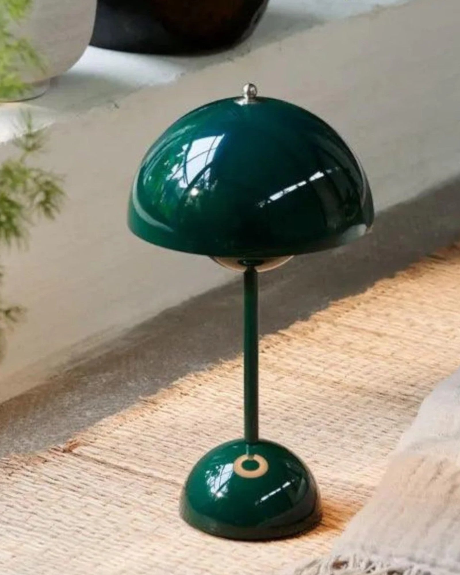 NordLight – LED Table Lamp Scandinavian Design, Dimmable and Durable in Metal