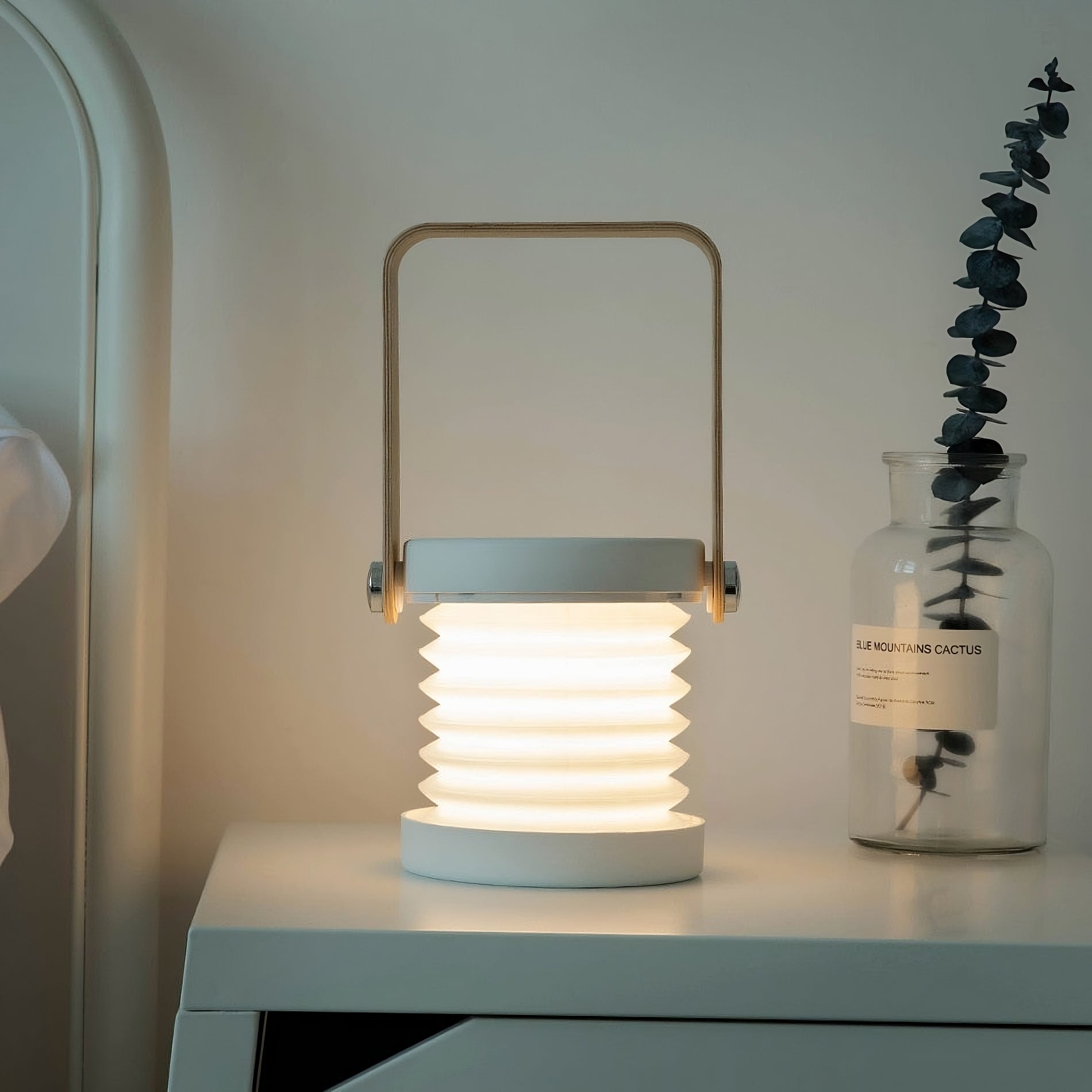 LumiGlow – Luxury Foldable LED Lantern with Scandinavian Design for Your Interior
