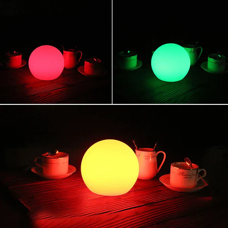 LumiGlobe – Wireless LED Table Lamp with 16 Colors for Atmospheric Lighting