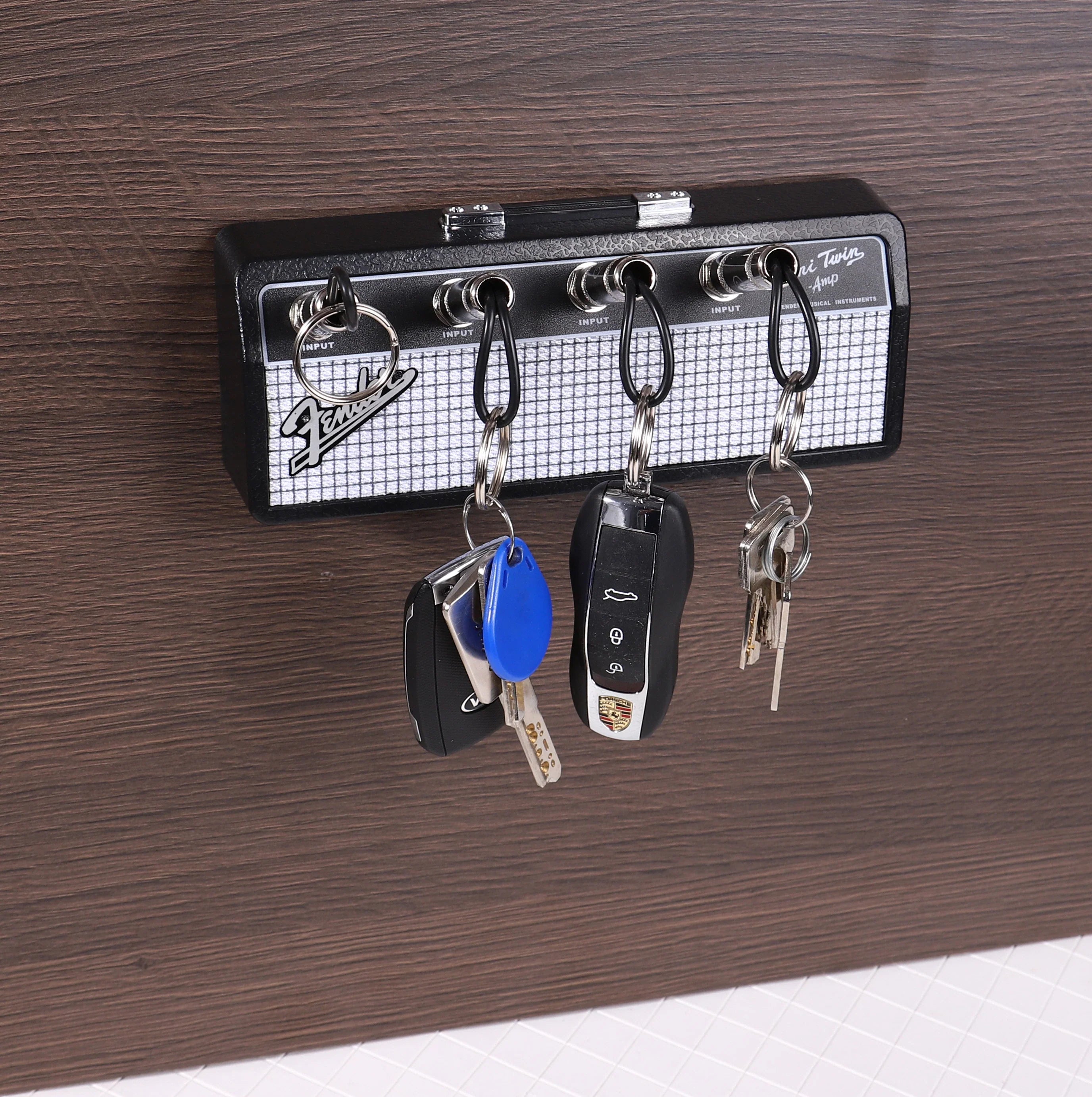 RockKey – Functional Guitar Amplifier Key Holder with Musical Flair