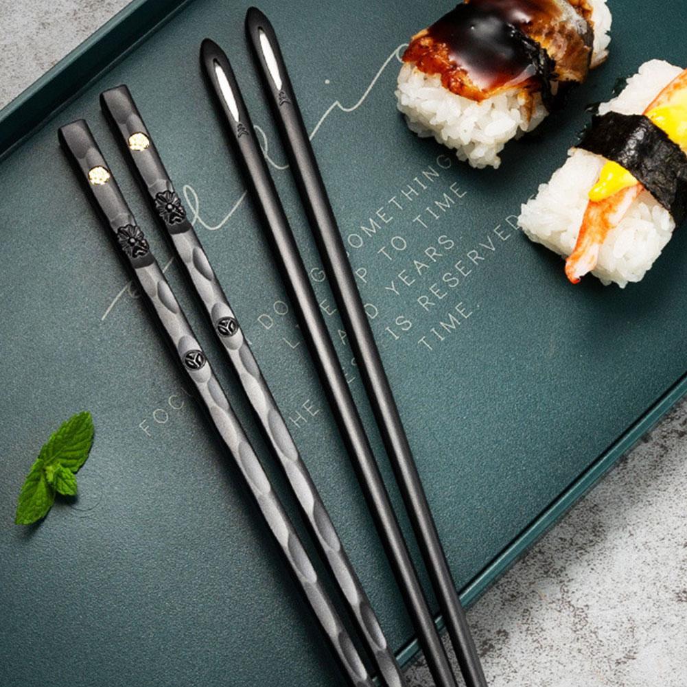 ElegantChop – Luxury Essstäbchen Set with Stylish Design
