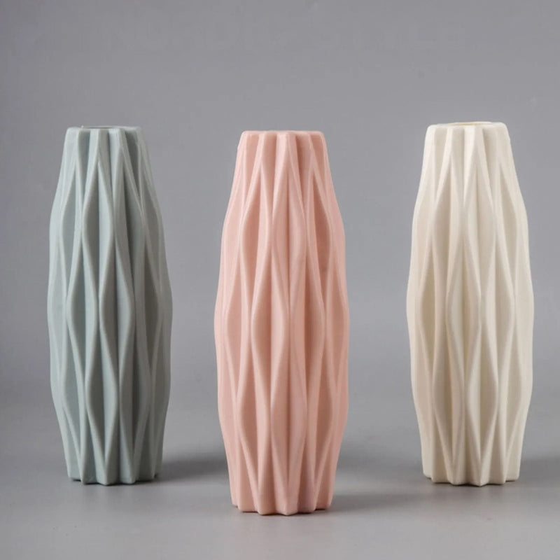 VaseLuxe – Geometric Design Vase with Modern Elegance for Stylish Interiors