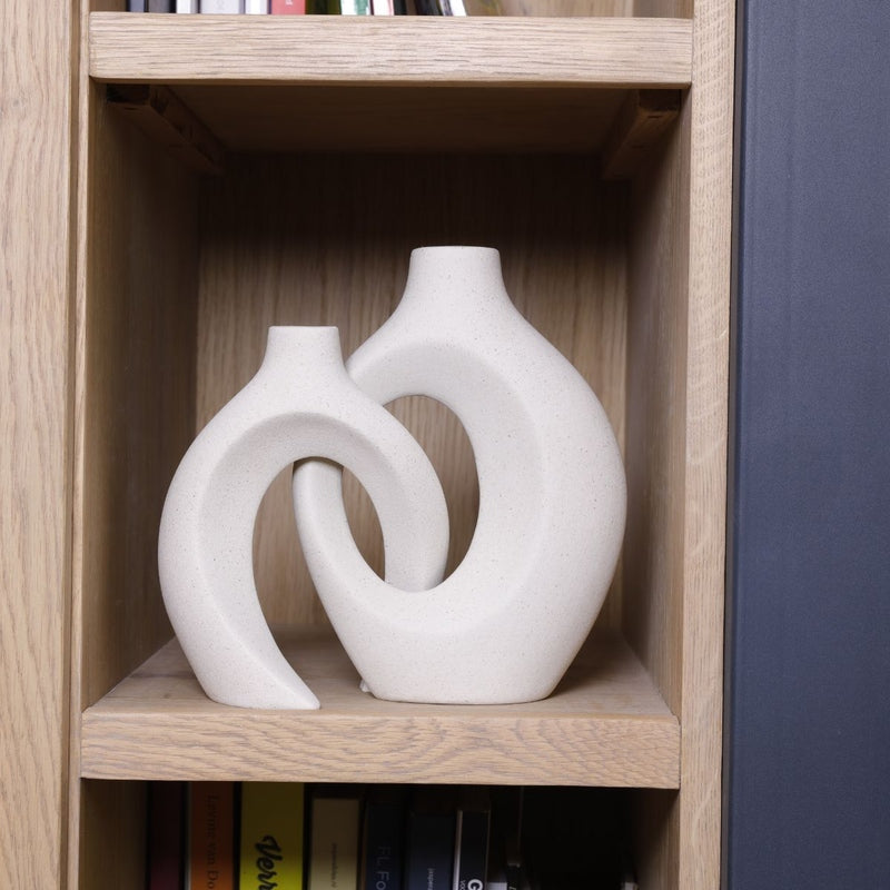 FloréWeave – Artistic Flower Vase with Woven Design for Elegant Flower Arrangements