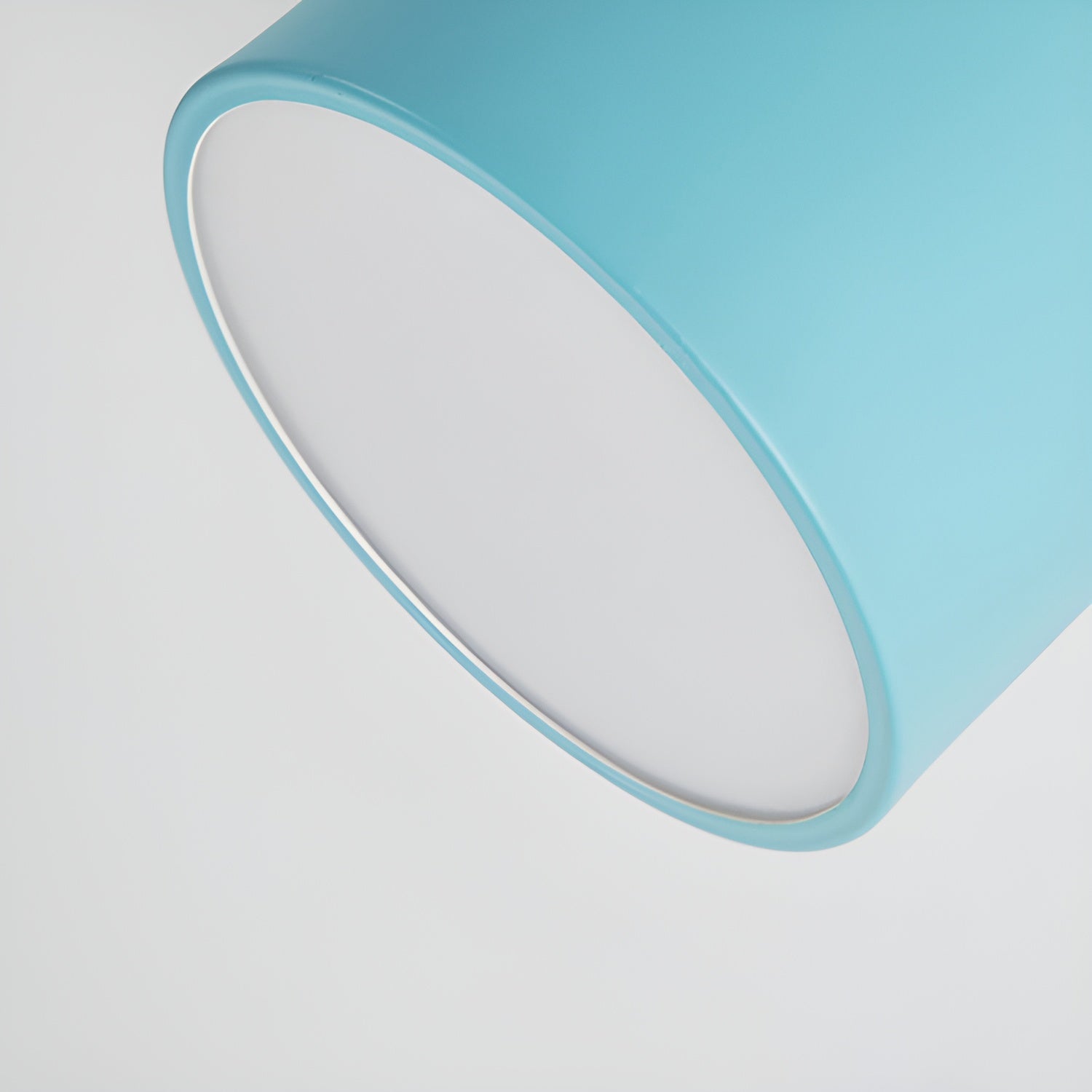 PastelCharm – Minimalistische Zylinderplafondlamp met Warm Lichtaccent