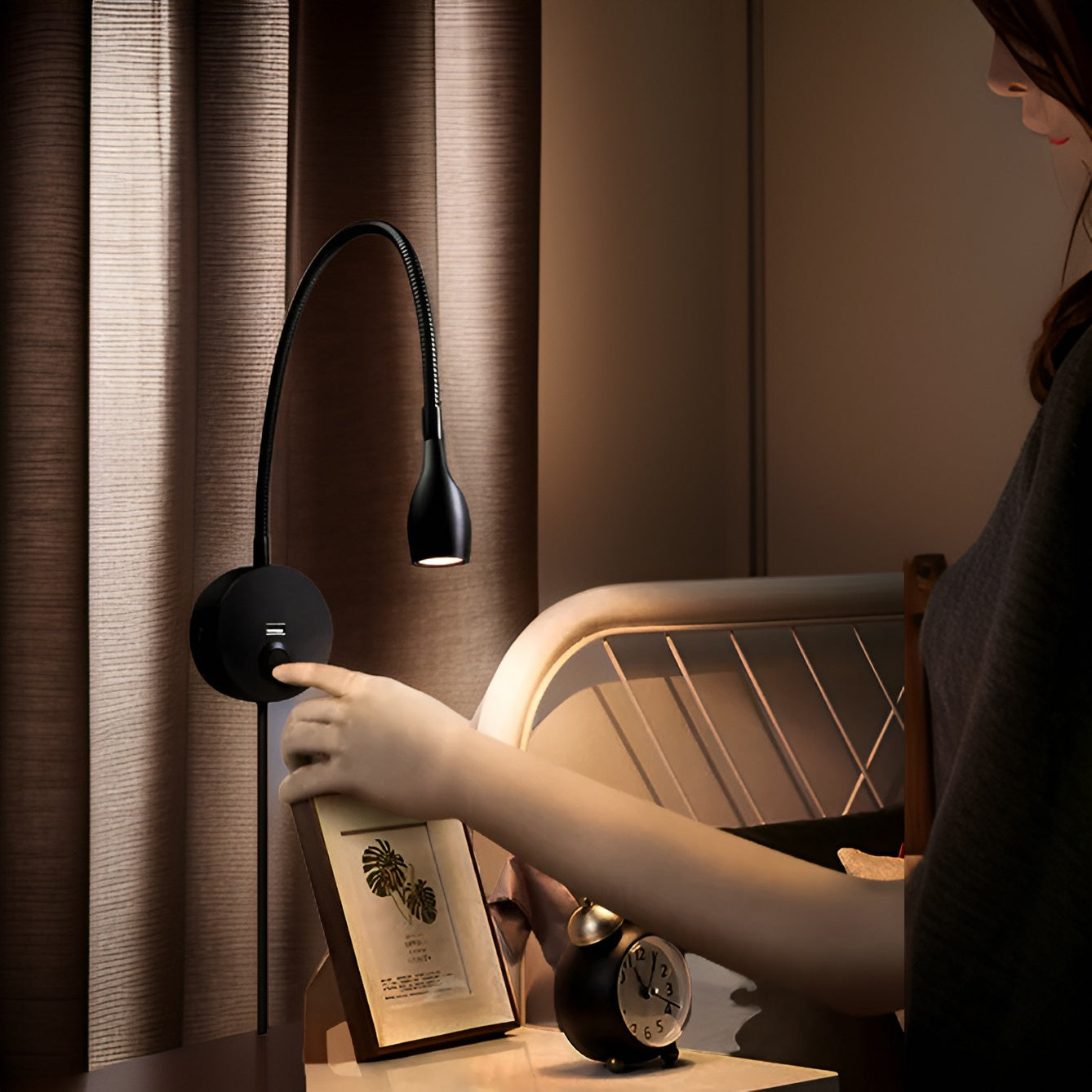 LumiEase – Stylish Flexible Wall Reading Lamp with Dimmable Touch Control