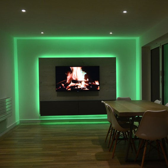 GlowFlex – Versatile LED Light Strip with Remote Control for Atmospheric Lighting