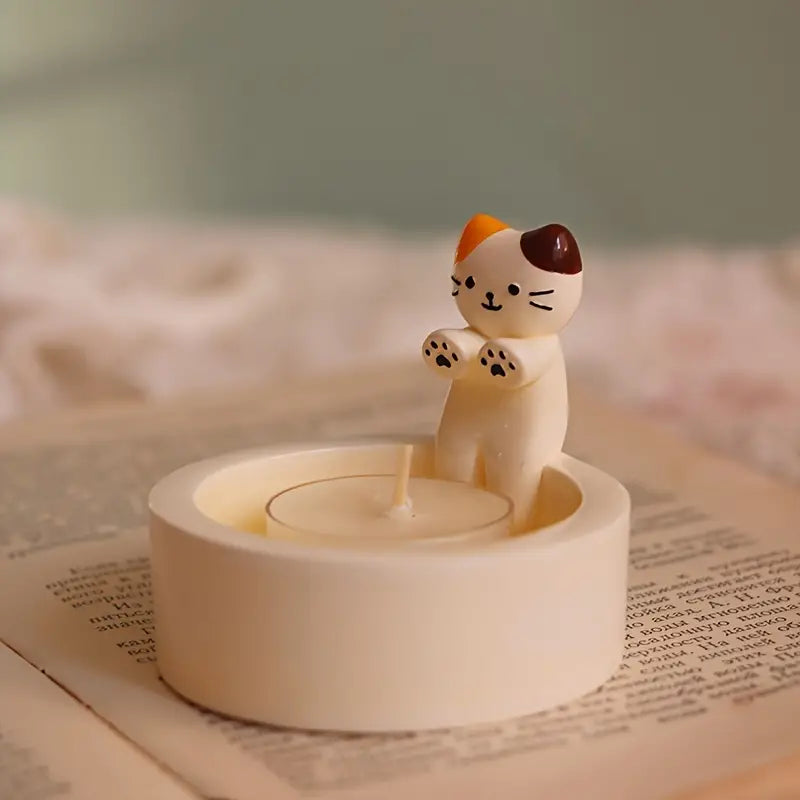 LumiPaw – Elegant Cat Candle Holder for a Warm & Stylish Atmosphere