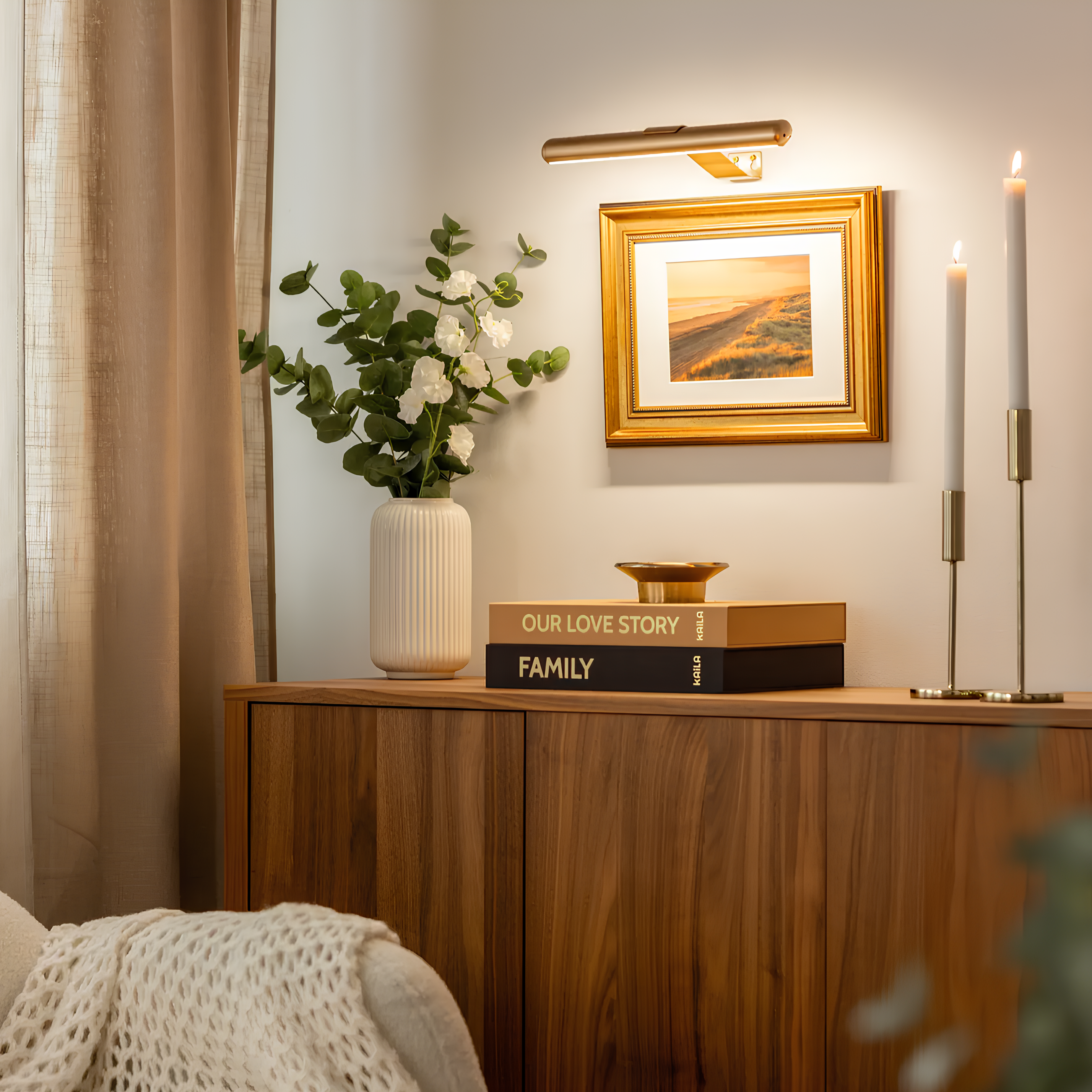 Lampe LED sans fil pour tableau avec éclairage dimmable et chargeur USB-C
