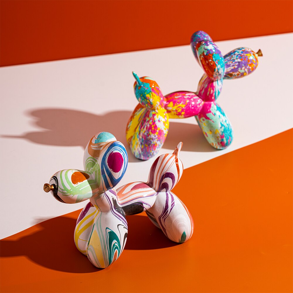 GraffiLuxe – Unique Abstract Statuette with Artistic Flair