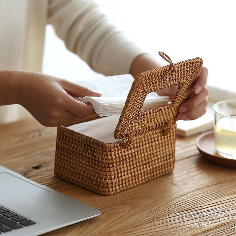 NatureWeave – Handmade Rattan Tissue Box with Timeless Elegance
