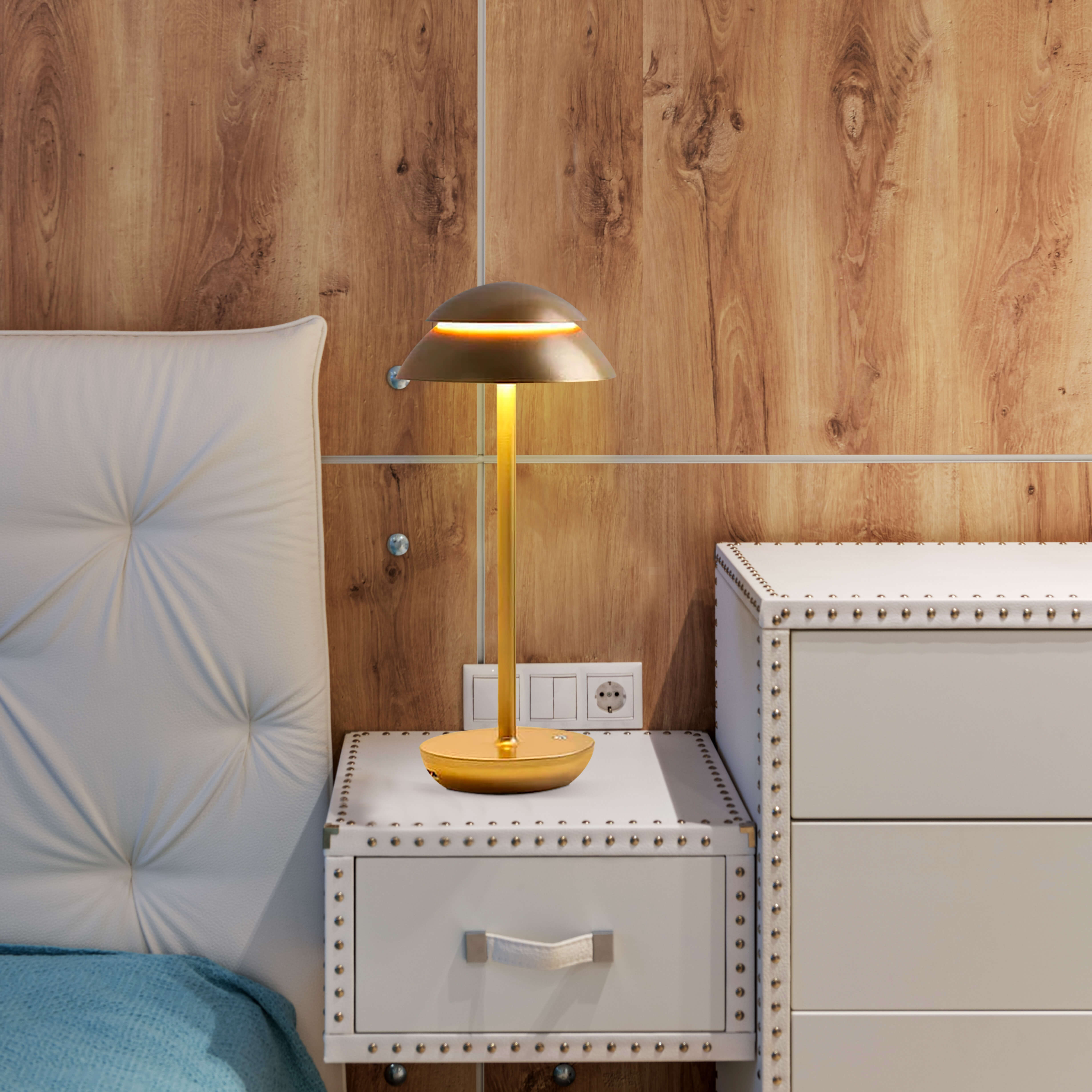 LumiVita – Luxe Wireless Table Lamp with Atmospheric Lighting