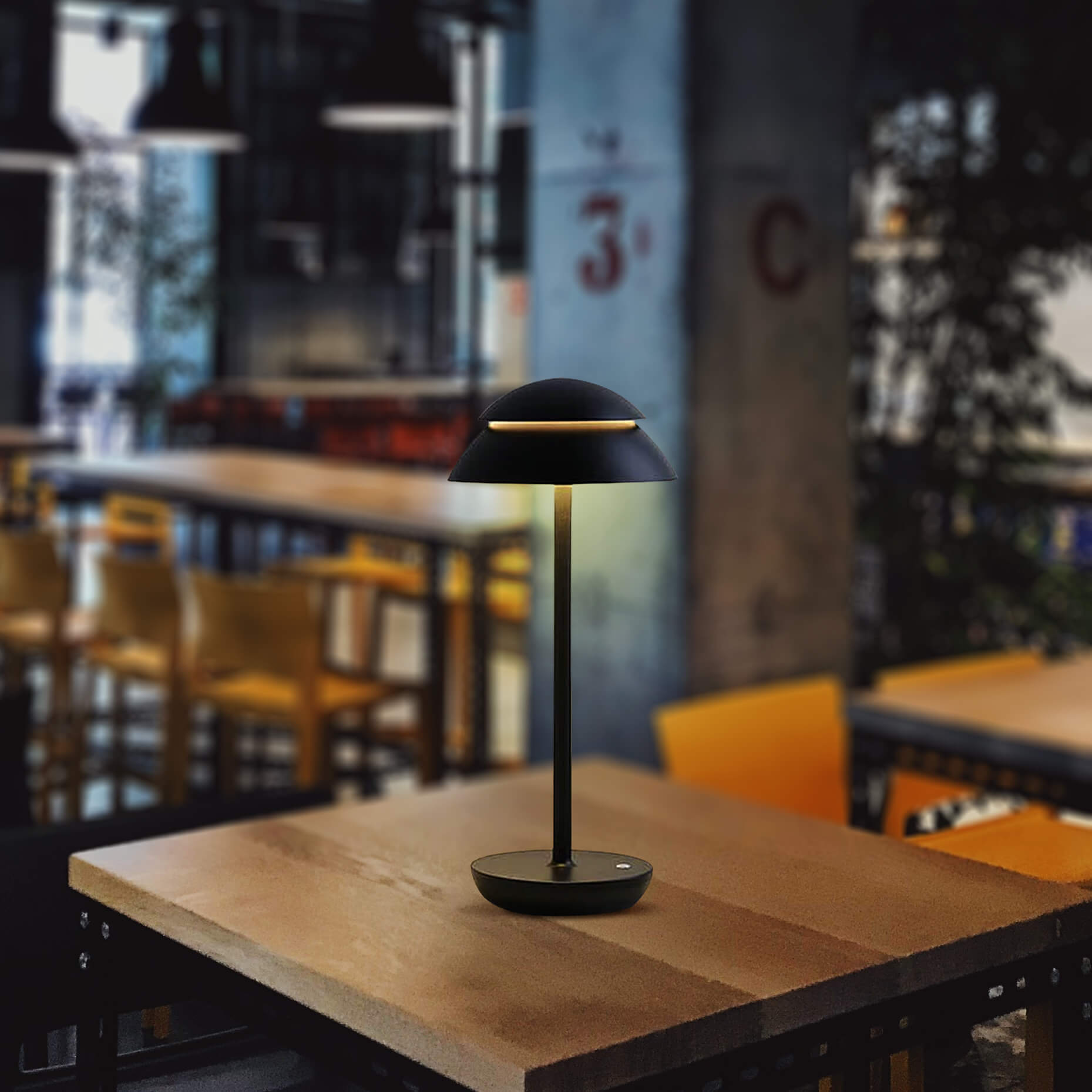LumiVita – Luxe Wireless Table Lamp with Atmospheric Lighting
