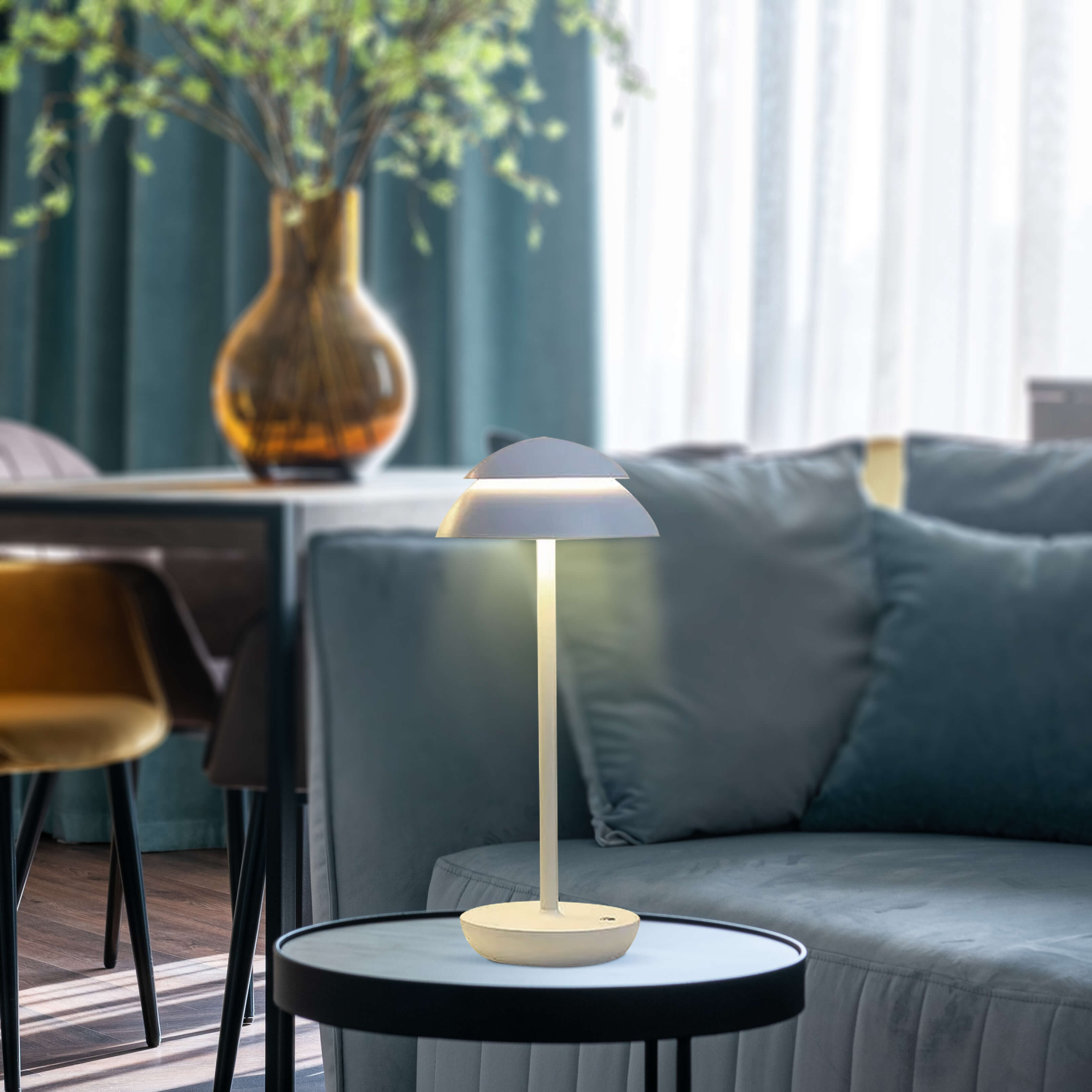 LumiVita – Luxe Wireless Table Lamp with Atmospheric Lighting