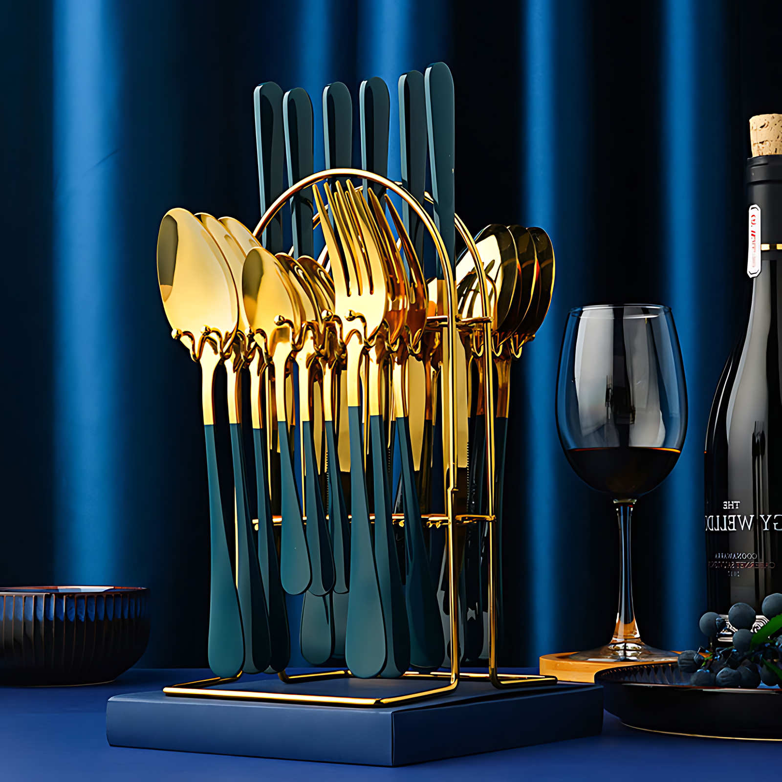 LuxeVite Elegant Cutlery Set – Timeless Style for a Refined Table Setting