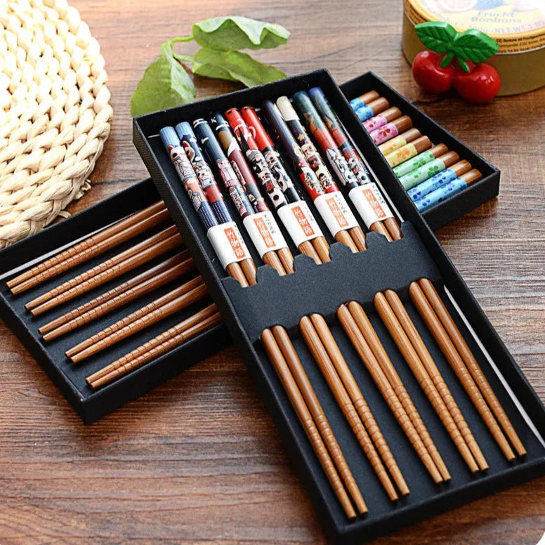 ZenBamboo – Luxe 5-Piece Bamboo Chopsticks Gift Set with Cultural Patterns