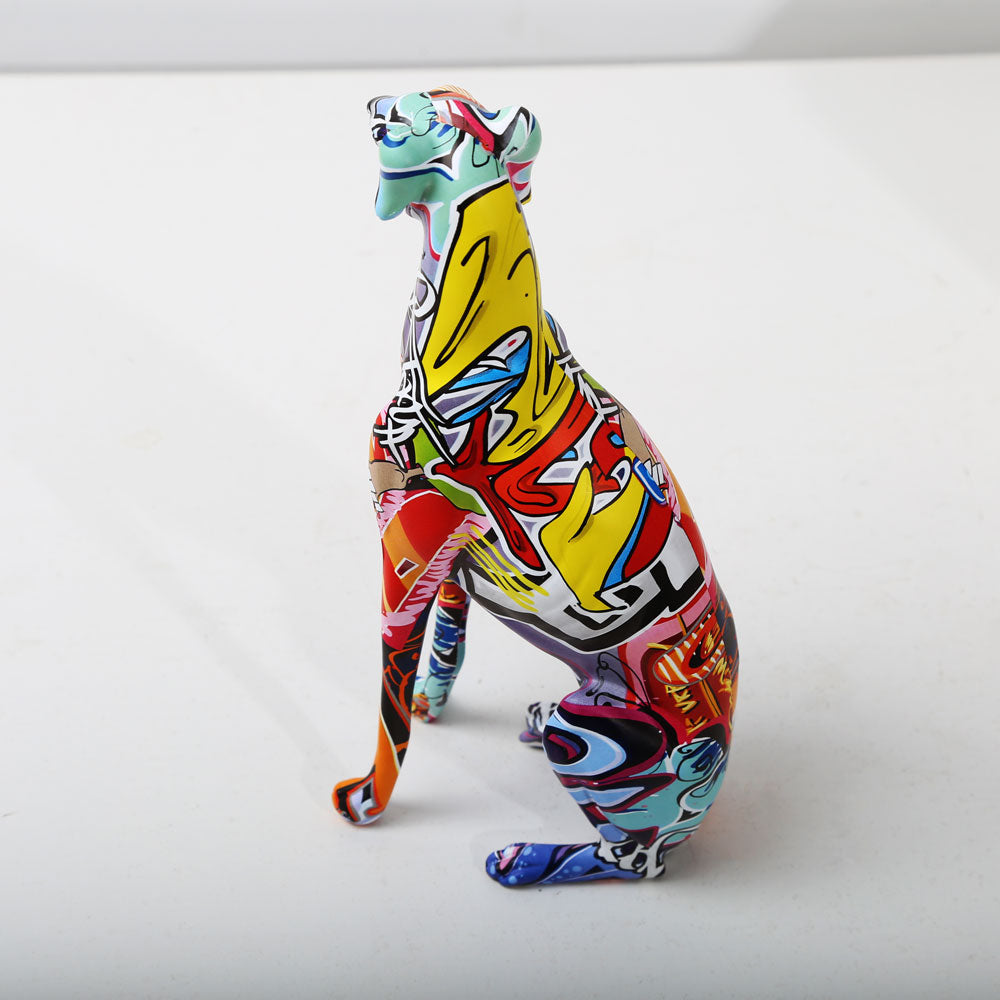 ArtHound – Moderne Graffiti Greyhound Sculptuur met Artistieke Uitstraling