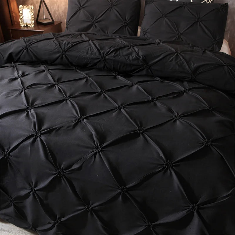 LuxeQuilt – Pintuck Duvet Cover Set with Elegant Diamond Structure