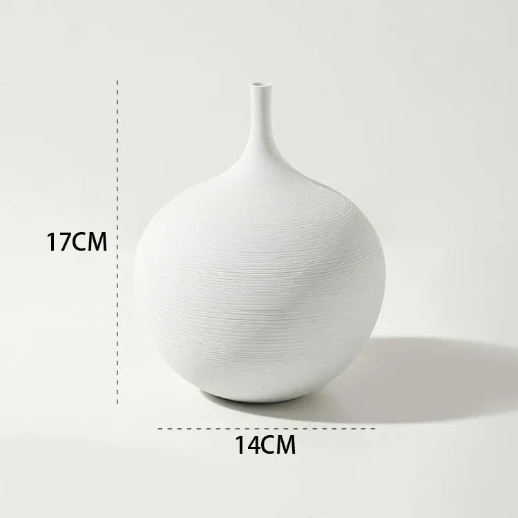 NordicForm – Scandinavian Minimalist Ceramic Vase with Timeless Elegance