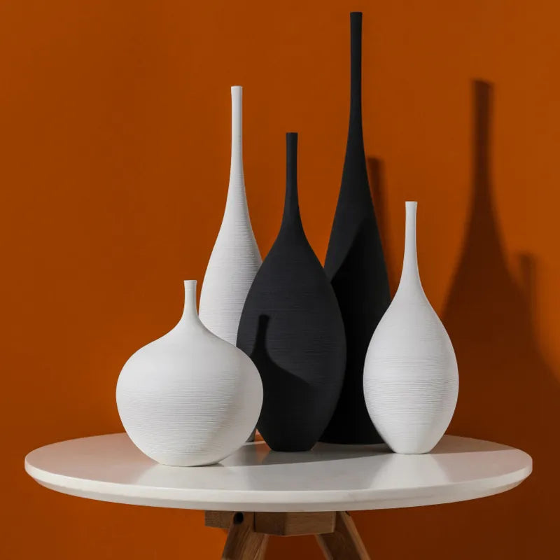 NordicForm – Scandinavian Minimalist Ceramic Vase with Timeless Elegance