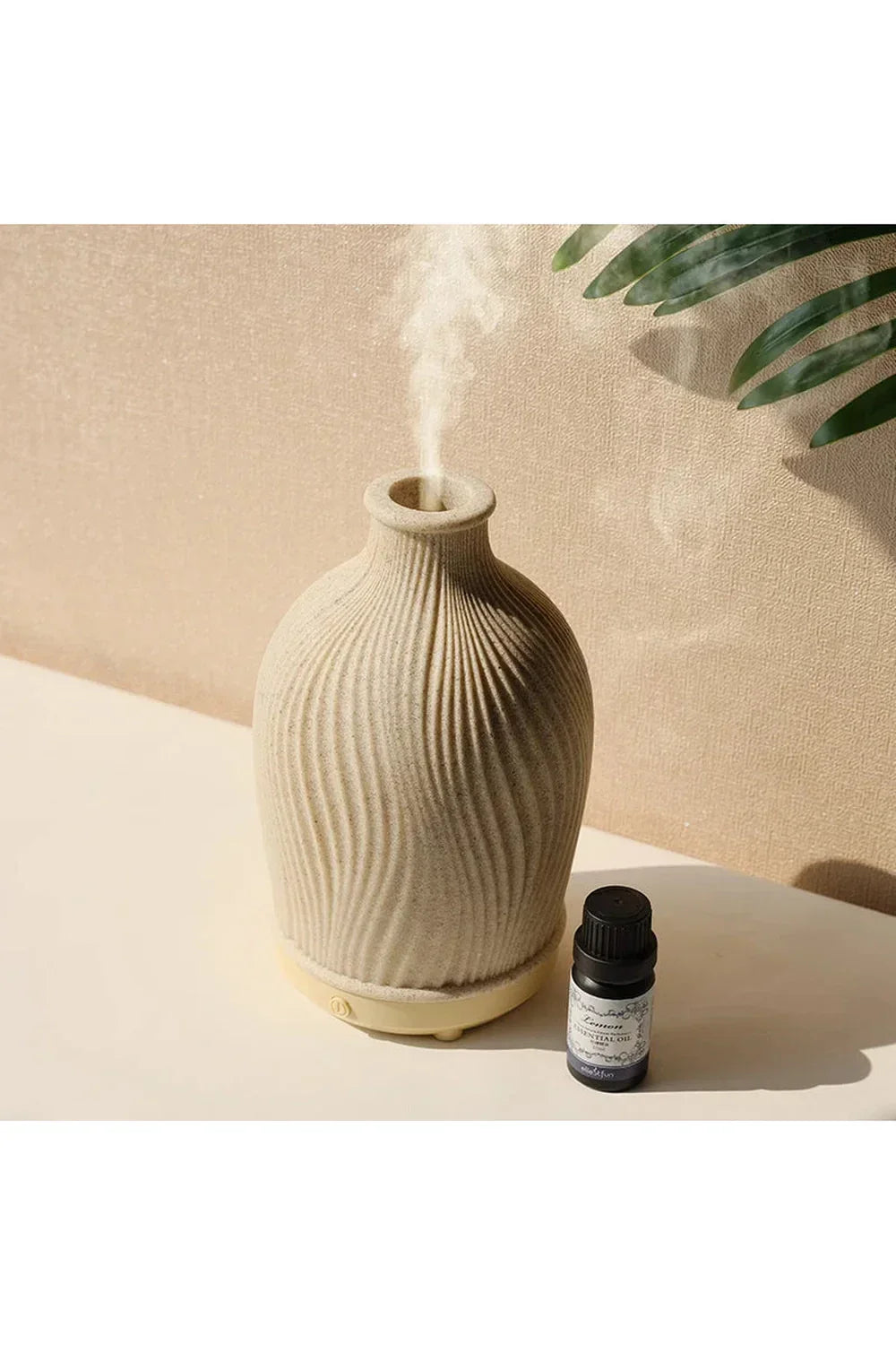 ZenMist – Luxe Aroma Diffuser met Natuurlijke Steenafwerking