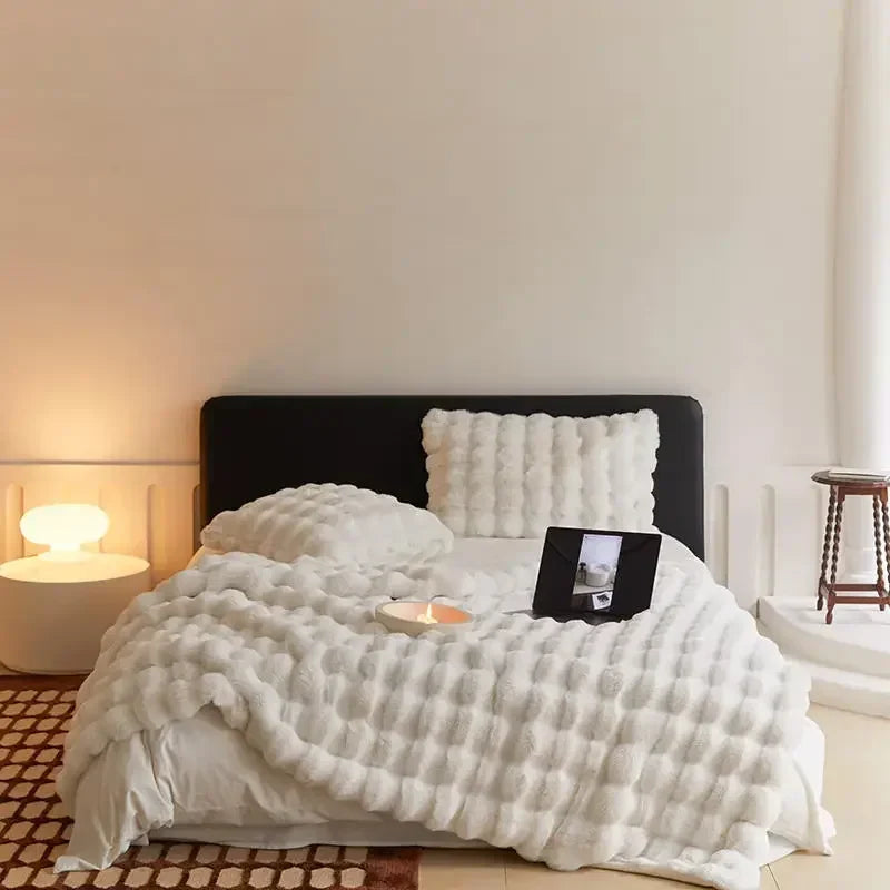 FurLuxe – Luxury Faux Fur Cushion Cover for Stylish Comfort