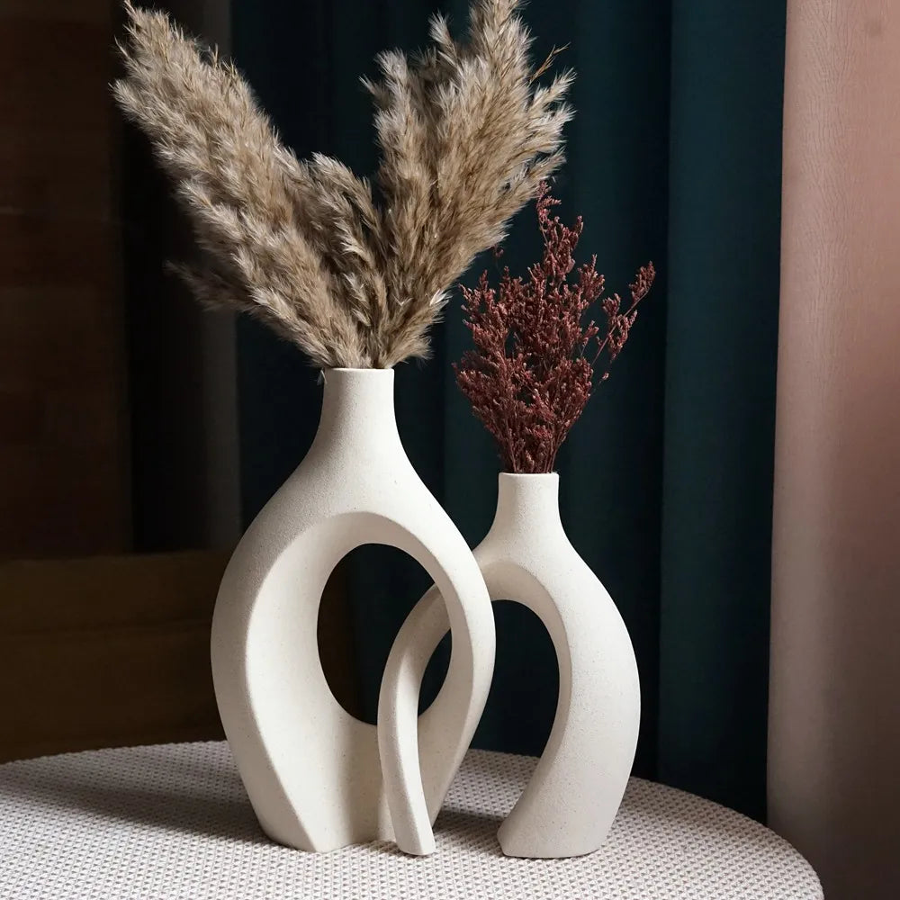 FormaLuxe – Modern Minimalist Set of 2 Ceramic Vases with Timeless Elegance