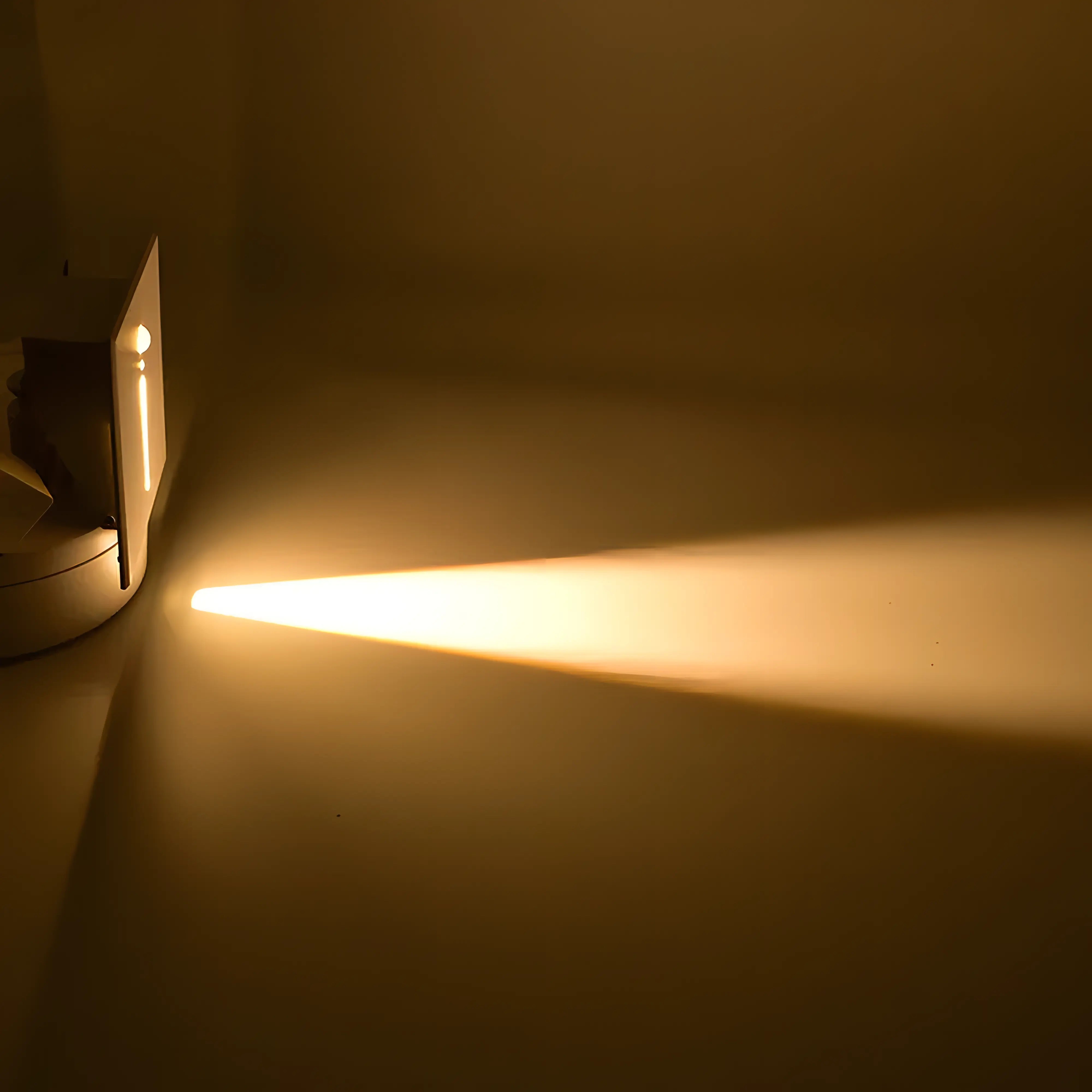 HarleeGlow – Luxury Wall Lamp with PIR Sensor for a Safe and Stylish Interior