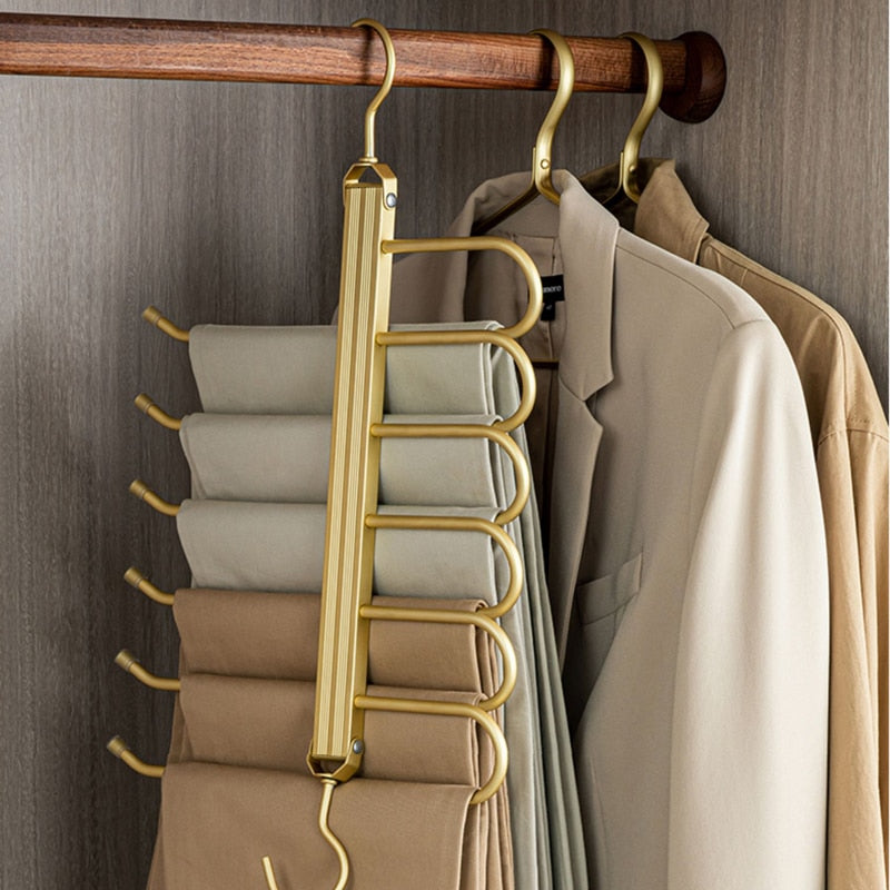 SpaceLuxe – Innovative Aluminum Trouser Hanger with Slim Design