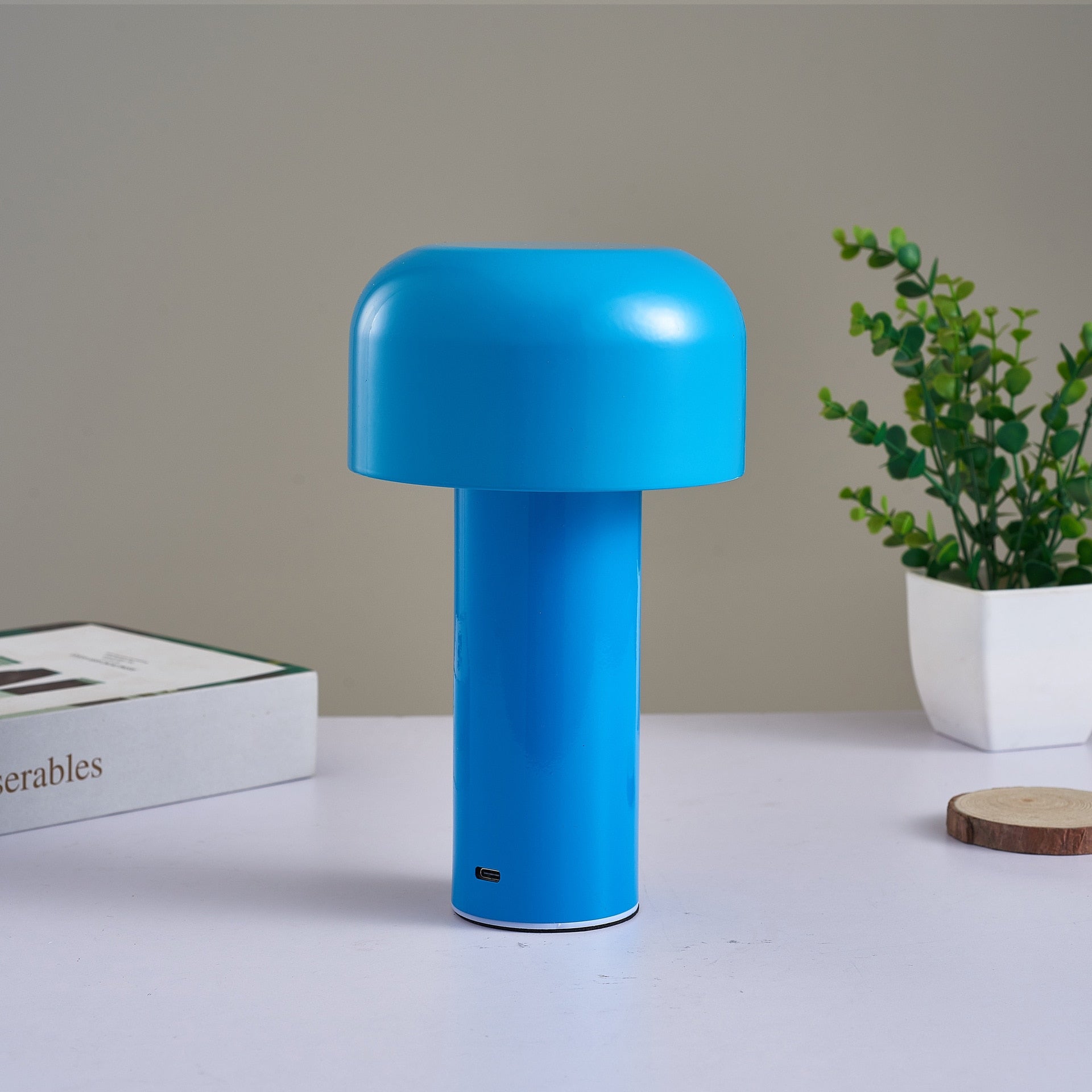 MushRoomGlow – Luxury Dimmable Table Lamp with Italian Design
