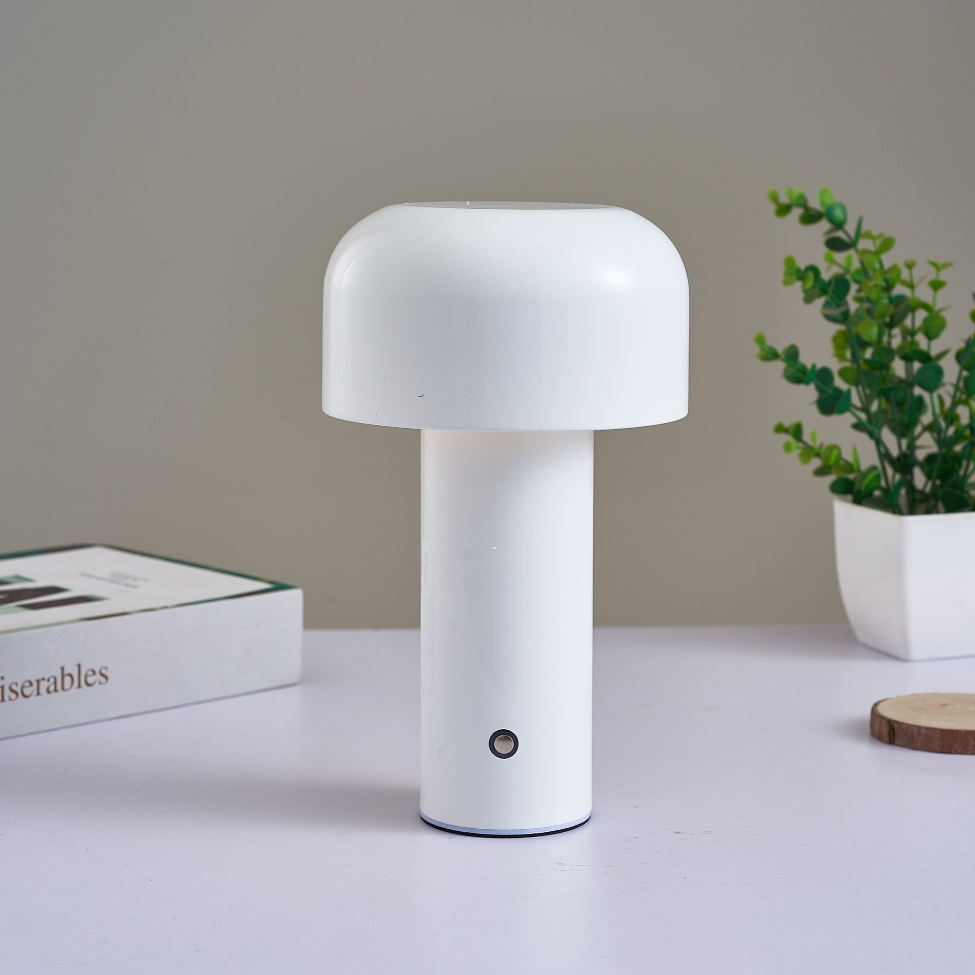 MushRoomGlow – Luxury Dimmable Table Lamp with Italian Design