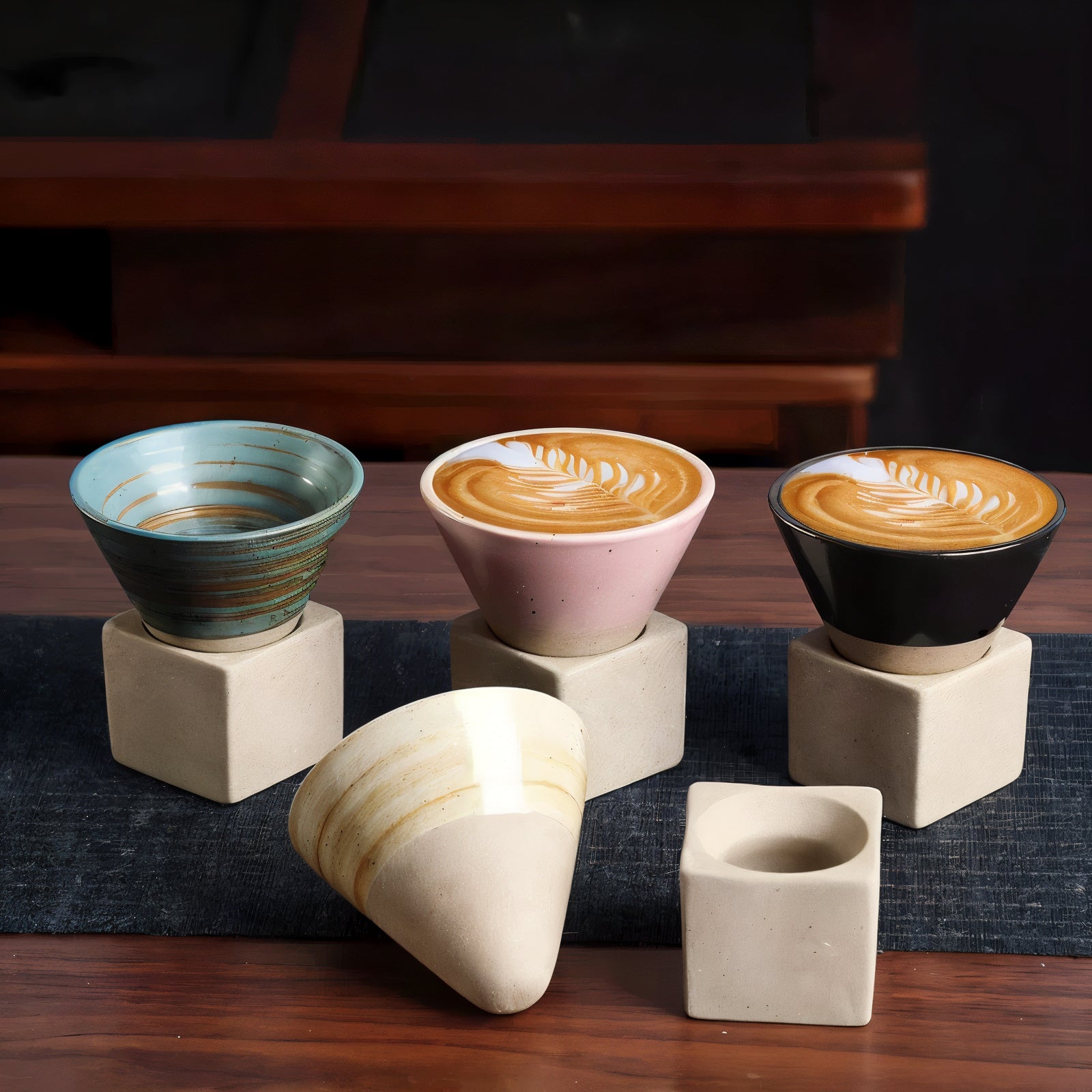 RetroBrew – Vintage Kegel-Shaped Espresso Cups with Stylish Holder