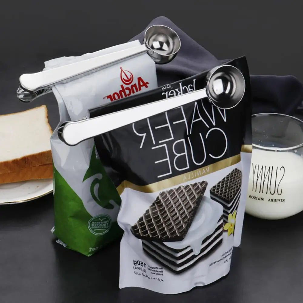 ClipCafé – Stylish Coffee Spoon with Practical Clip Design