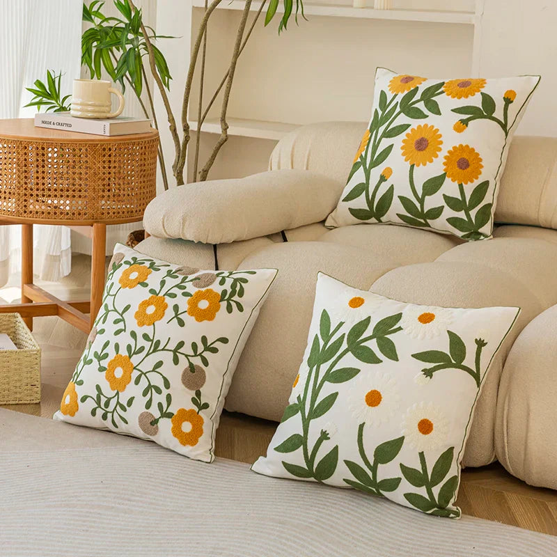 Amélia – Cotton Cushion Cover with Fine Floral Embroidery