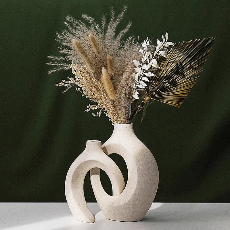 FormaLuxe – Modern Minimalist Set of 2 Ceramic Vases with Timeless Elegance