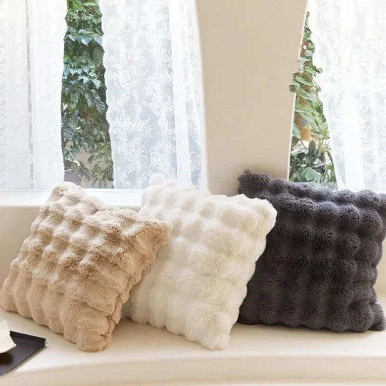 FurLuxe – Luxury Faux Fur Cushion Cover for Stylish Comfort