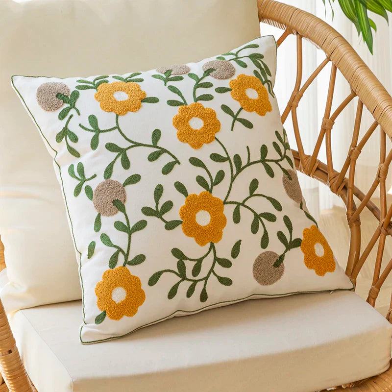Amélia – Cotton Cushion Cover with Fine Floral Embroidery